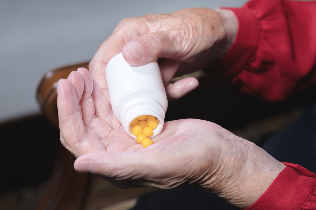 Inhibitory cholinoesterazy – rodzaje, działanie i zastosowanie