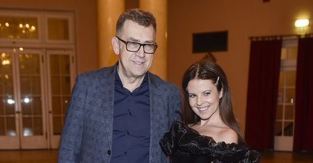 Paulina Koziejowska rozpływa się nad związkiem z o 22 lata starszym dziennikarzem. Ale jej partner ma jedną wadę
