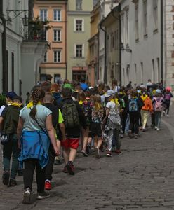 Dodatkowe pieniądze dla uczniów. Ministerstwo zapowiada rozszerzenie programu "Poznaj Polskę"