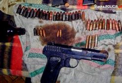 Gliwice. Sprzątała mieszkanie po zmarłej matce, a tu pistolet