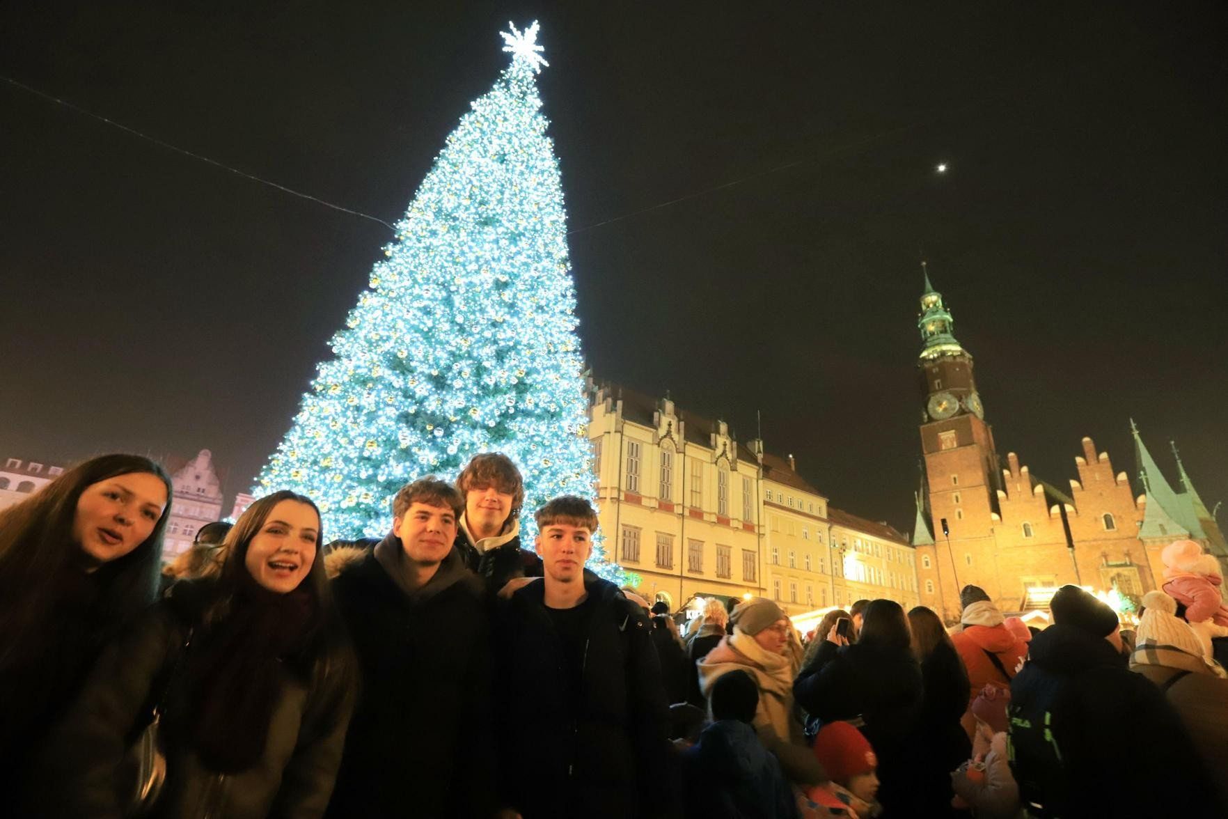 Odpalenie lampek na choince w Rynku.