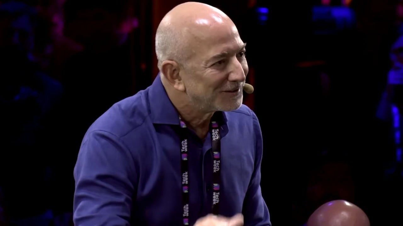 Jeff Bezos mówi, że bańka AI to fakt, ale społeczeństwo na niej zyska