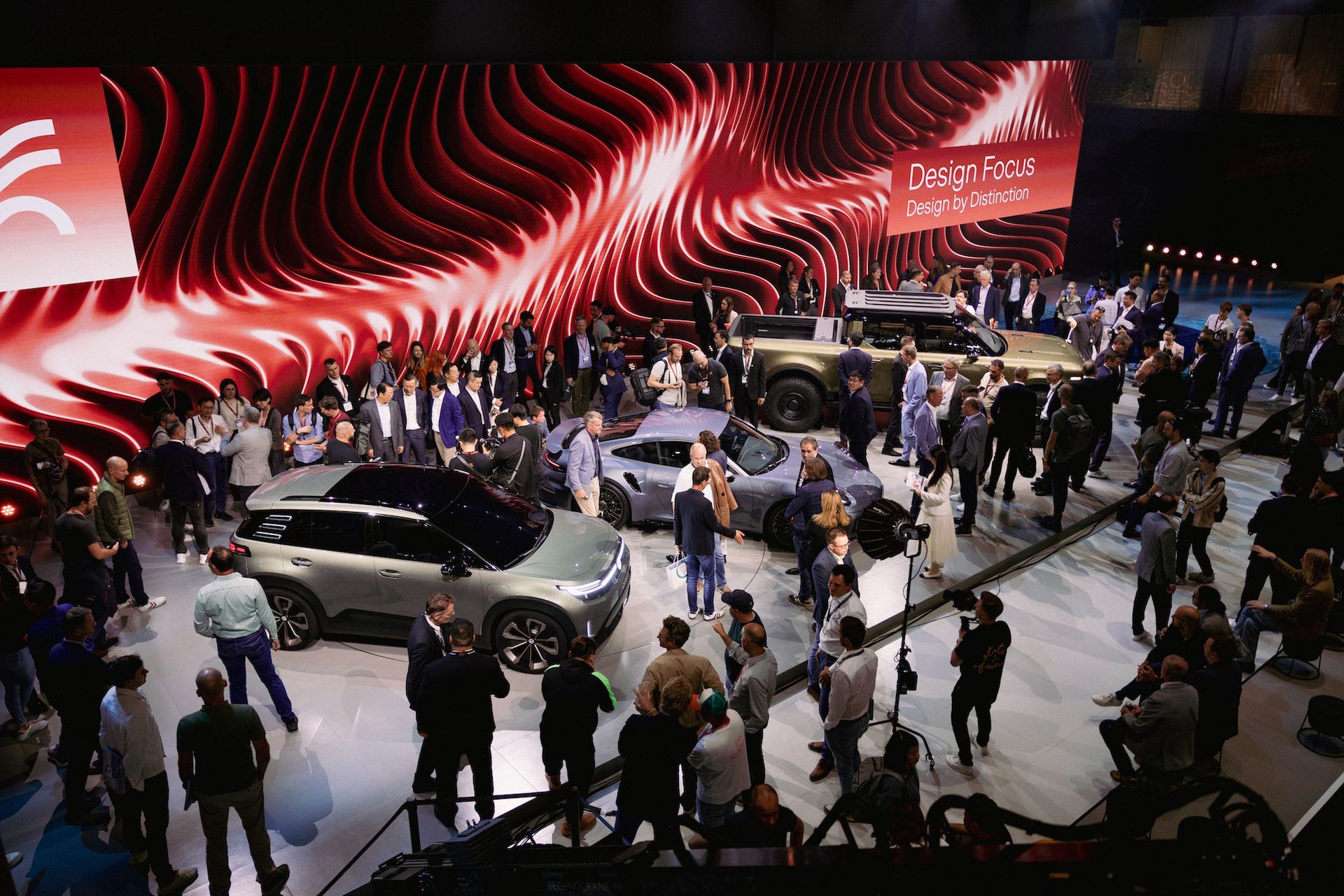 Scout Terra na tle innych nowości VW na IAA 2025 w Monachium