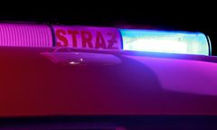 Utknęła w windzie na 16 godzin. Odnaleźli ją po nocnych poszukiwaniach