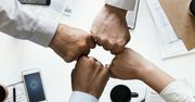 Rząd wprowadzi kontrakt zamiast umów o pracę? Szykuje się rewolucja?
