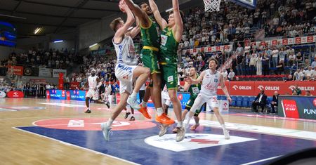 Anwil wygrał ważny mecz. Zastal postraszył w końcówce, ale Hala Mistrzów znów cieszyła się ze zwycięstwa