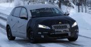 Nowy Peugeot 308 wyszpiegowany podczas zimowych testów