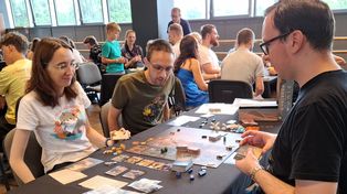 Kraków: SteelWorks Game Fest 2025. Planszówki, konsole retro i cosplay. Zobacz zdjęcia!
