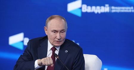 "Odpowiedź będzie asymetryczna". Rosja odgraża się ws. Tomahawków dla Ukrainy