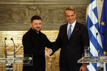 Zełenski w Atenach. Umowa z Grecją ma zabezpieczyć Ukrainę na zimę