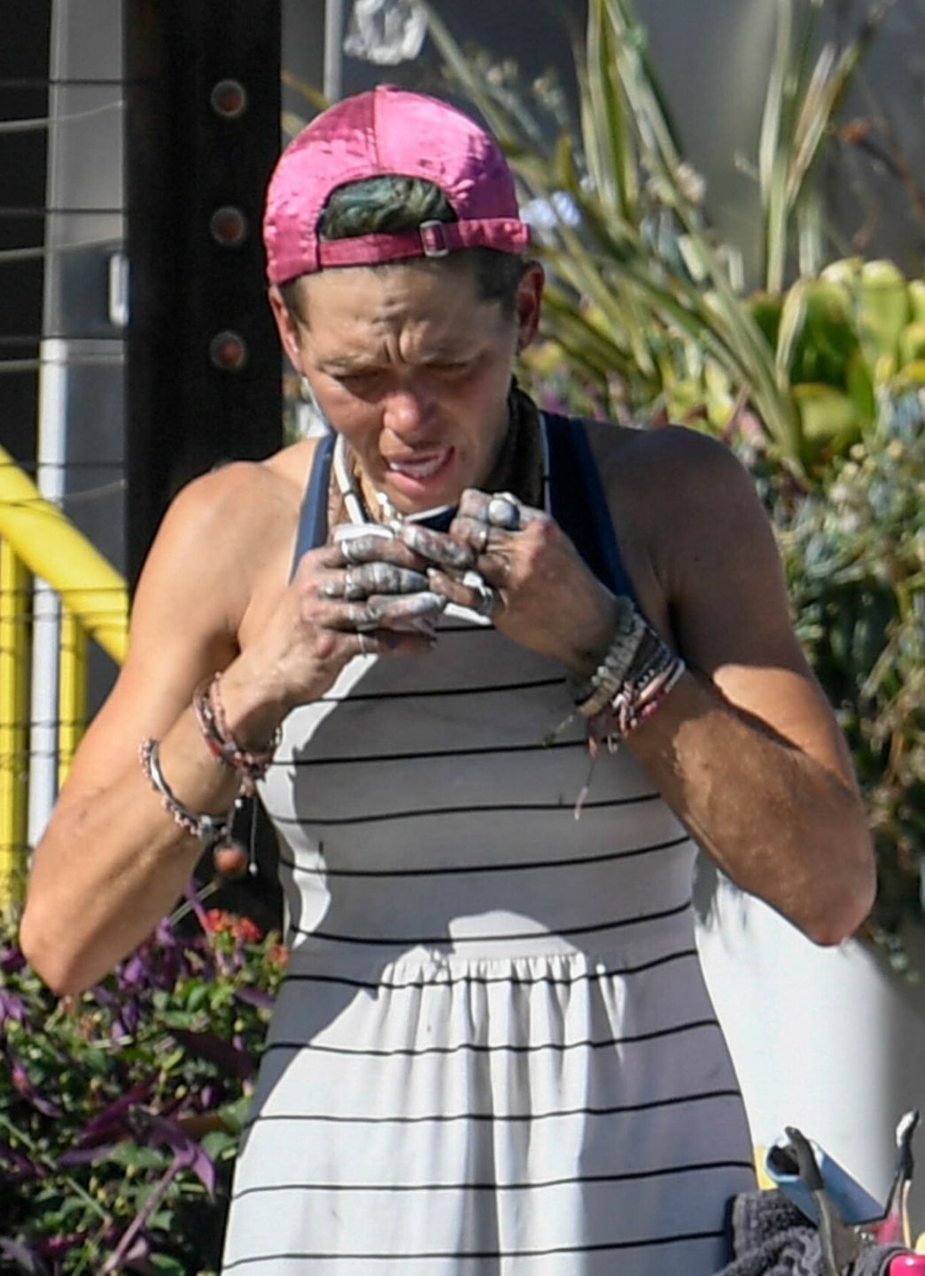 Bezdomna Loni Willison maszeruje z dobytkiem po Los Angeles