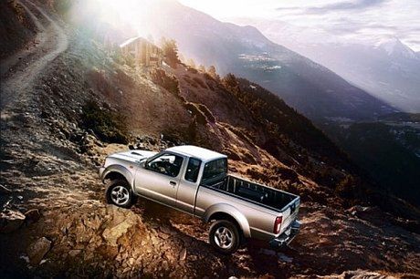 Dostawczy Nisan NP300