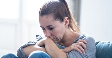 Ma wykształcenie, a zrezygnowała z pracy dla męża. "Muszę się prosić o kieszonkowe"