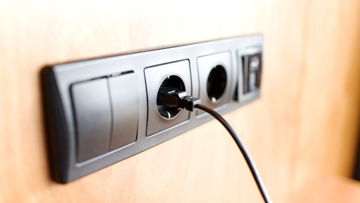 Ceny prądu w 2023 roku zostaną zamrożone do cen z 2022 roku do zużycia 2 tys. kWh prądu rocznie.