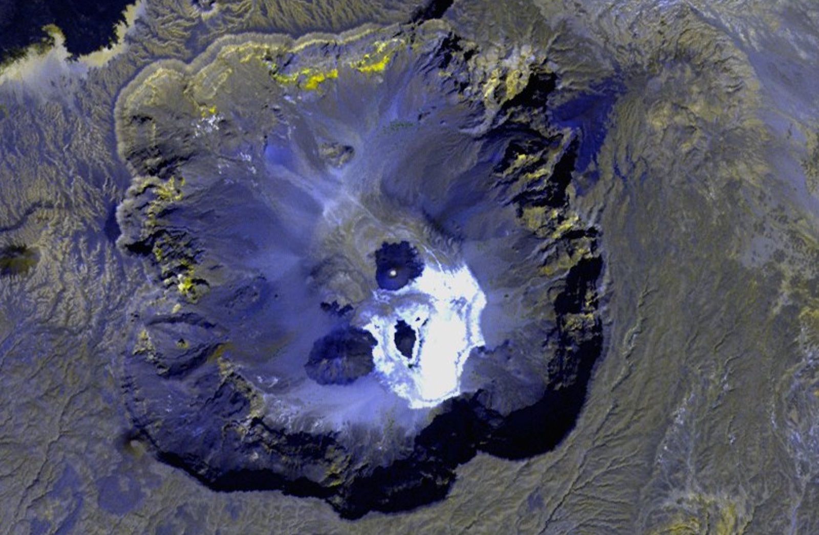 Upiorna czaszka na Saharze. To naturalne zjawisko