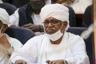 Francuski BNP Paribas traci na giełdzie. W tle ciemna karta historii Sudanu