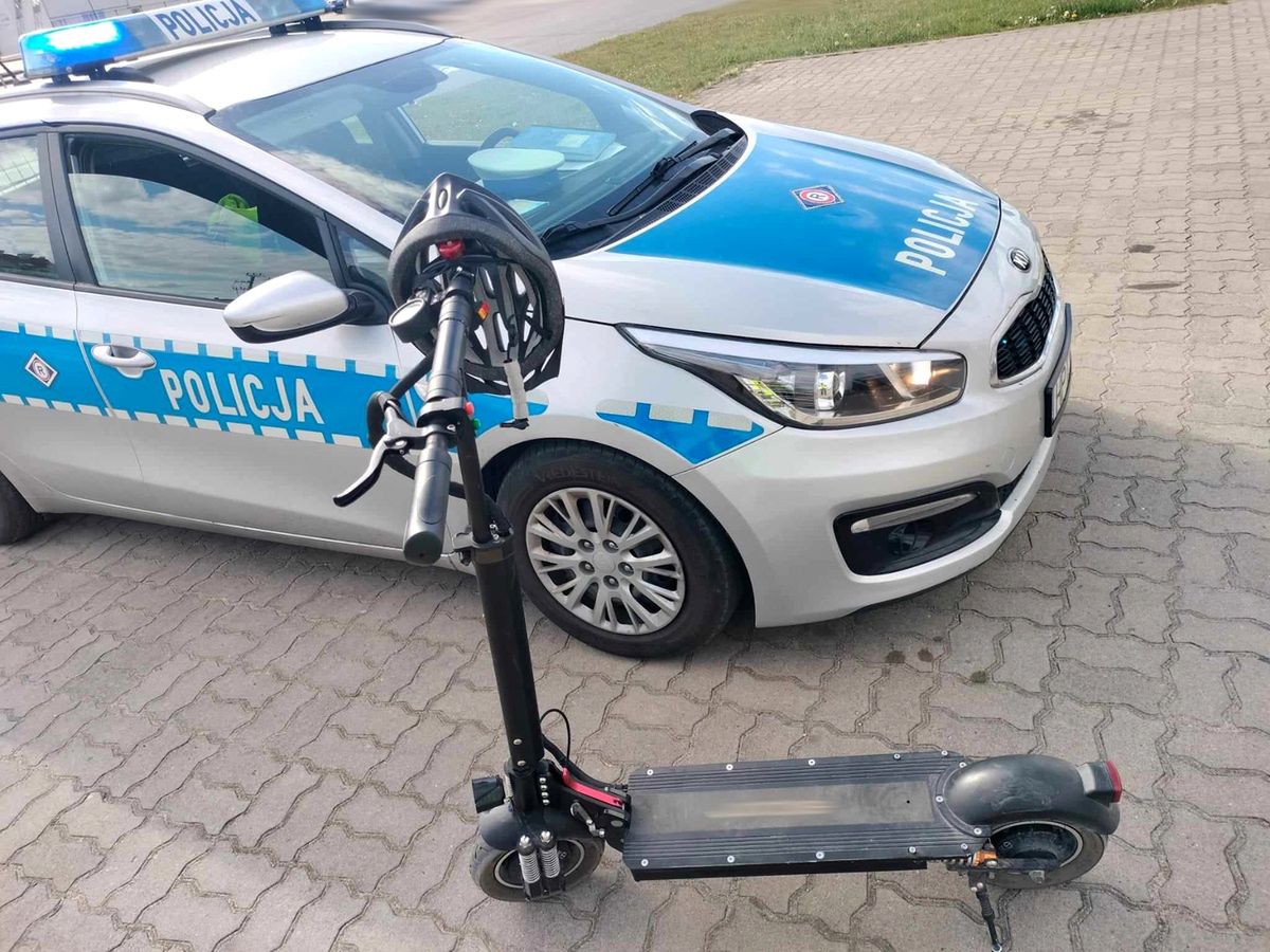 Szok na drodze krajowej! Hulajnoga elektryczna w akcji