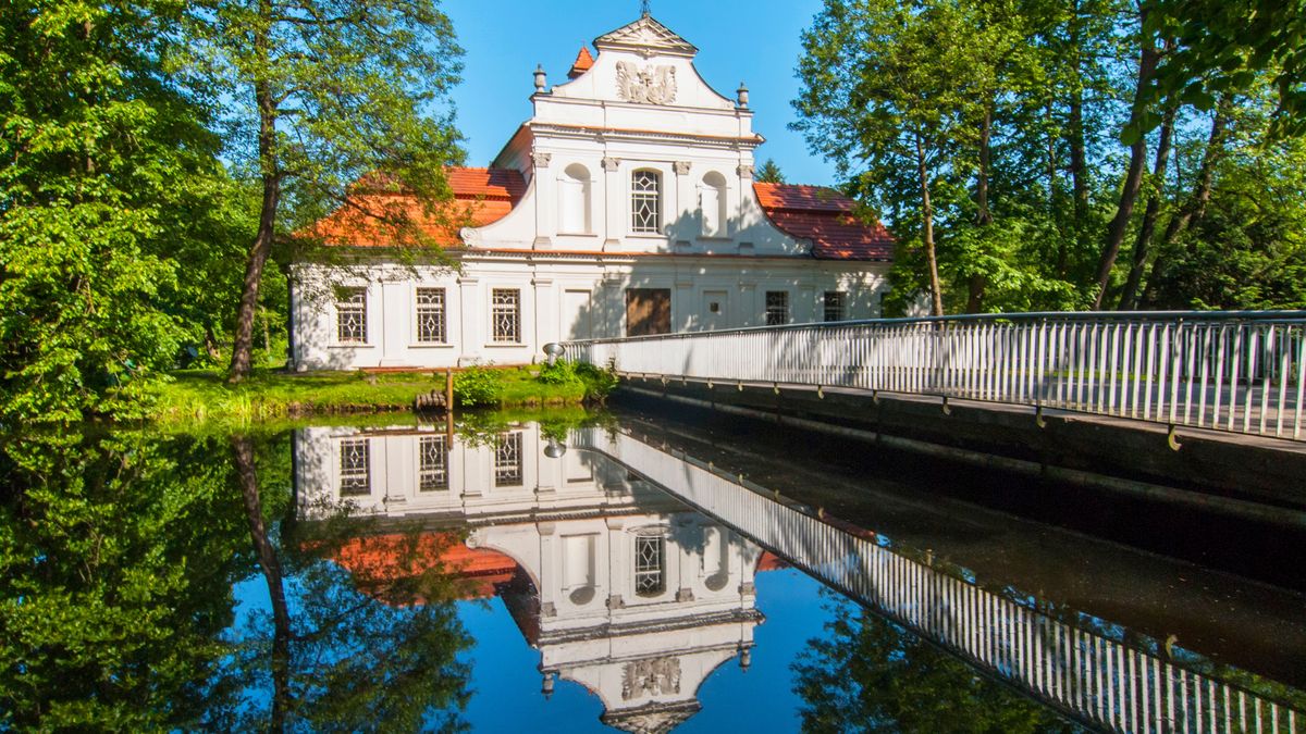 Kościółek na wodzie to najbardziej charakterystyczne miejsce Roz