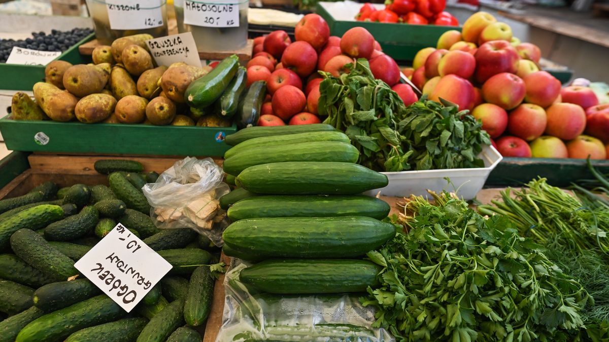 Ceny ogórków. Kiedy będzie taniej? Ekspert wskazuje