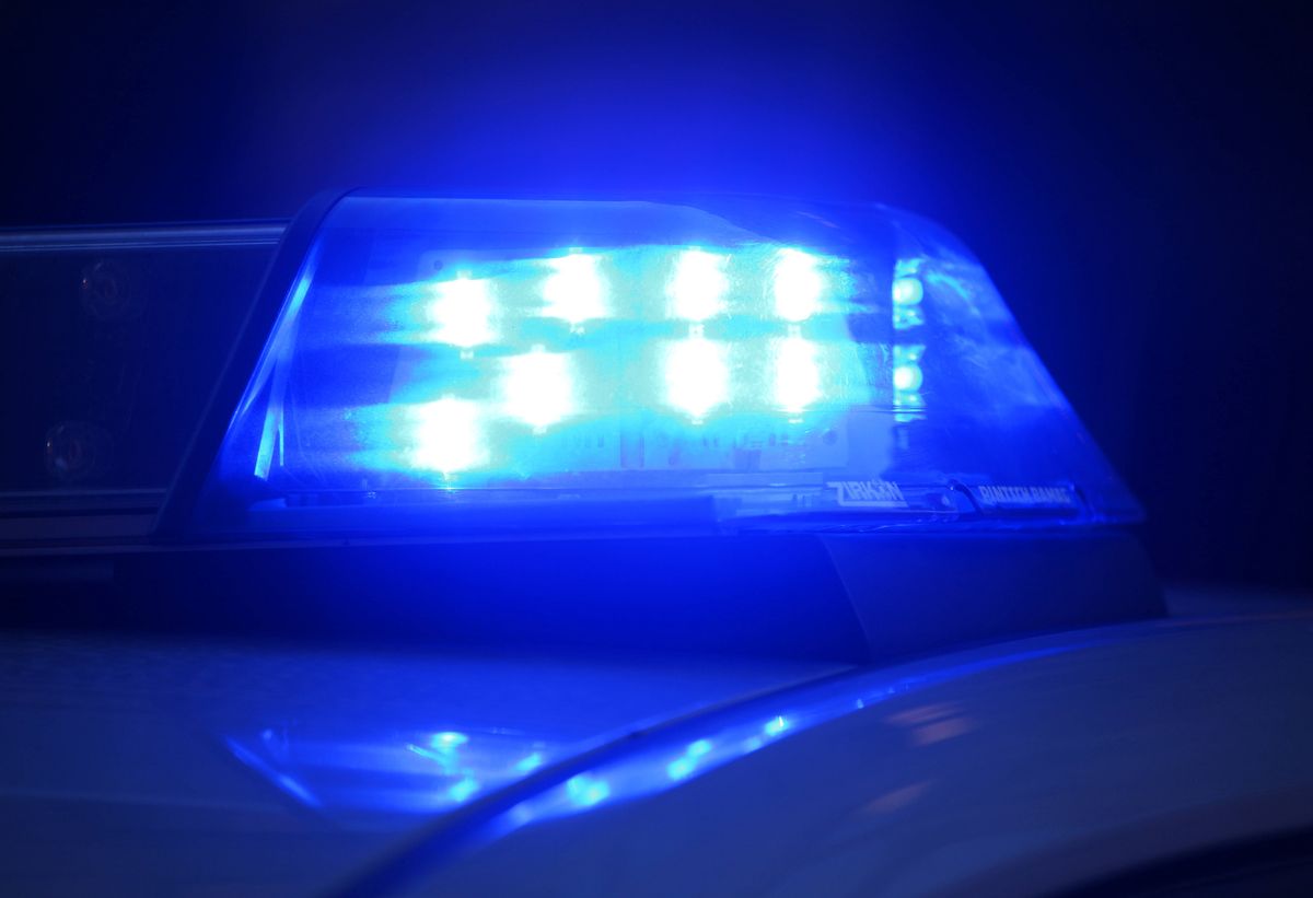 Do wstrząsającej zbrodni doszło w Hamburgu. Policja zatrzymała 37-latka, którzy siekierą obciął głowę swojej stuletniej babci.