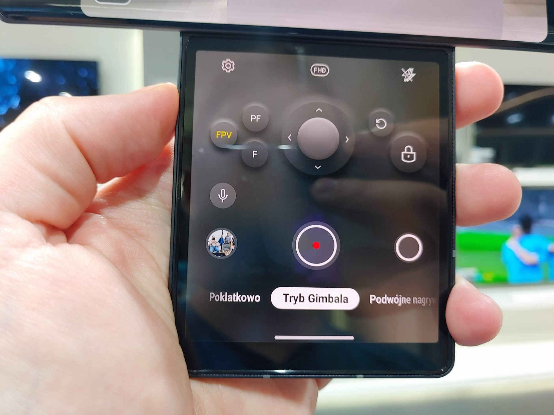 LG Wing z obracanym ekranem w naszych rękach. Pierwsze wrażenia 5