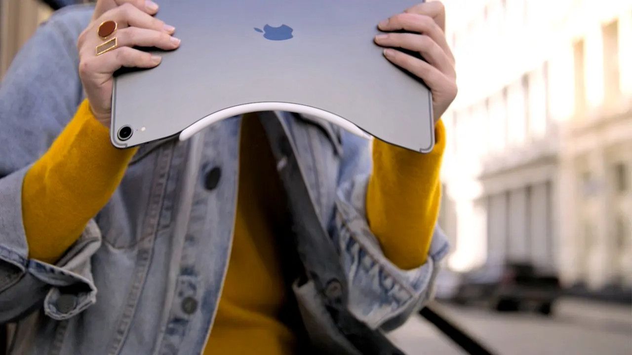 Wygięty od nowości iPad za kilka tysięcy złotych? Apple twierdzi, że to normalne