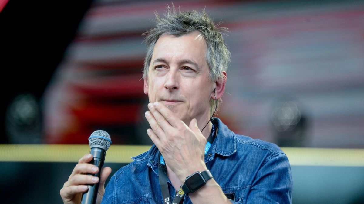 Maciej Miecznikowski cierpi na otosklerozę. Choroba daje bardzo nietypowy objaw