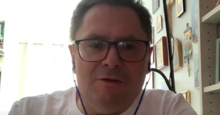 Abp Skworc podziękował Orlenowi. Terlikowski wypunktował hierarchę