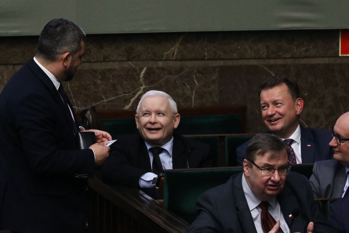 Polacy wskazali, kto może być następcą Jarosława Kaczyńskiego (sondaż).
