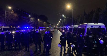 Aborcja w Polsce. Protesty w całym kraju po wyroku TK. Kordon policji koło domu Kaczyńskiego