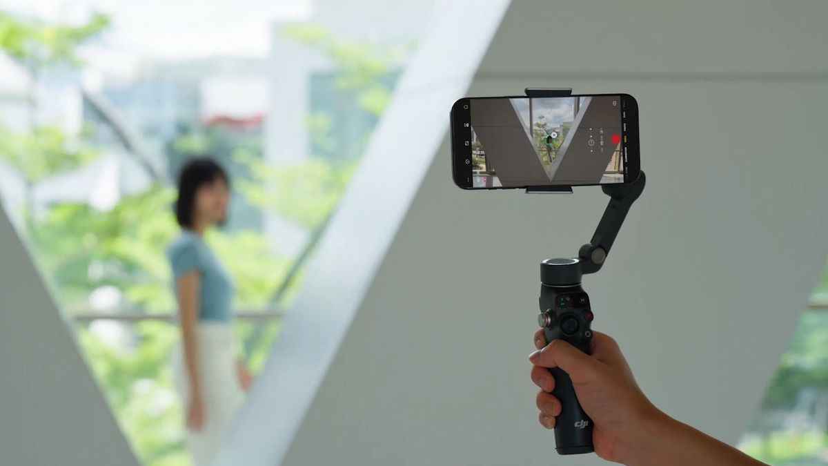 DJI Osmo Mobile 8
