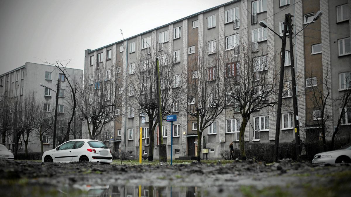 Blok, w którym mieszkał morderca dzieci Mariusz Trynkiewicz