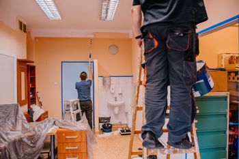 Radomsko: Remonty w Publicznej Szkole Podstawowej w Płoszowie