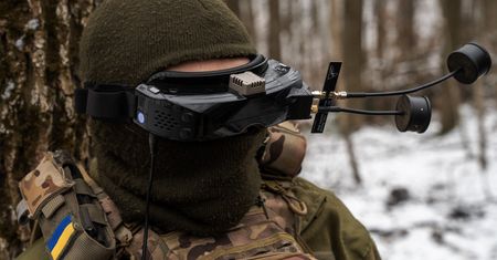 Porachunki rosyjskiej mafii. Używają broni rozsławionej w Ukrainie