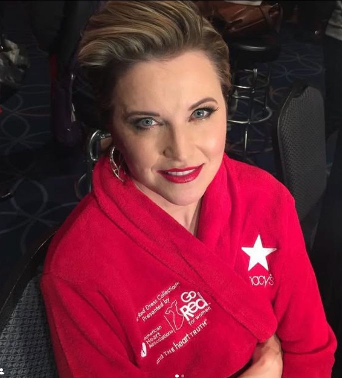 Lucy Lawless
