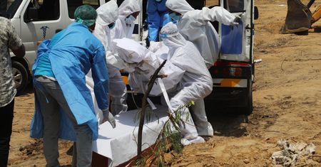 Epidemia nie hamuje. Liczba ofiar koronawirusa na świecie przekroczyła 5 milionów