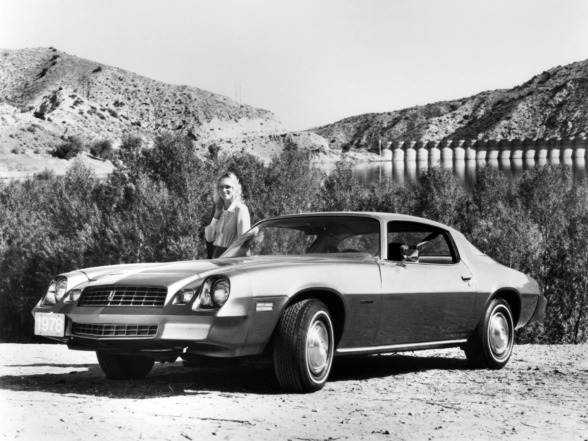 Ewolucja amerykańskiej legendy: Chevrolet Camaro 54