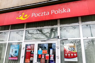 Pracownicy Poczty Polskiej dostaną świąteczny dodatek. "W podziękowaniu za wzmożoną pracę"