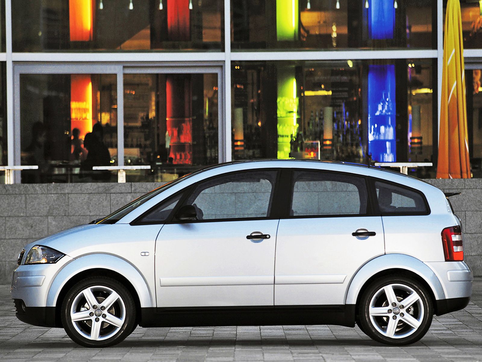 Audi A2 2