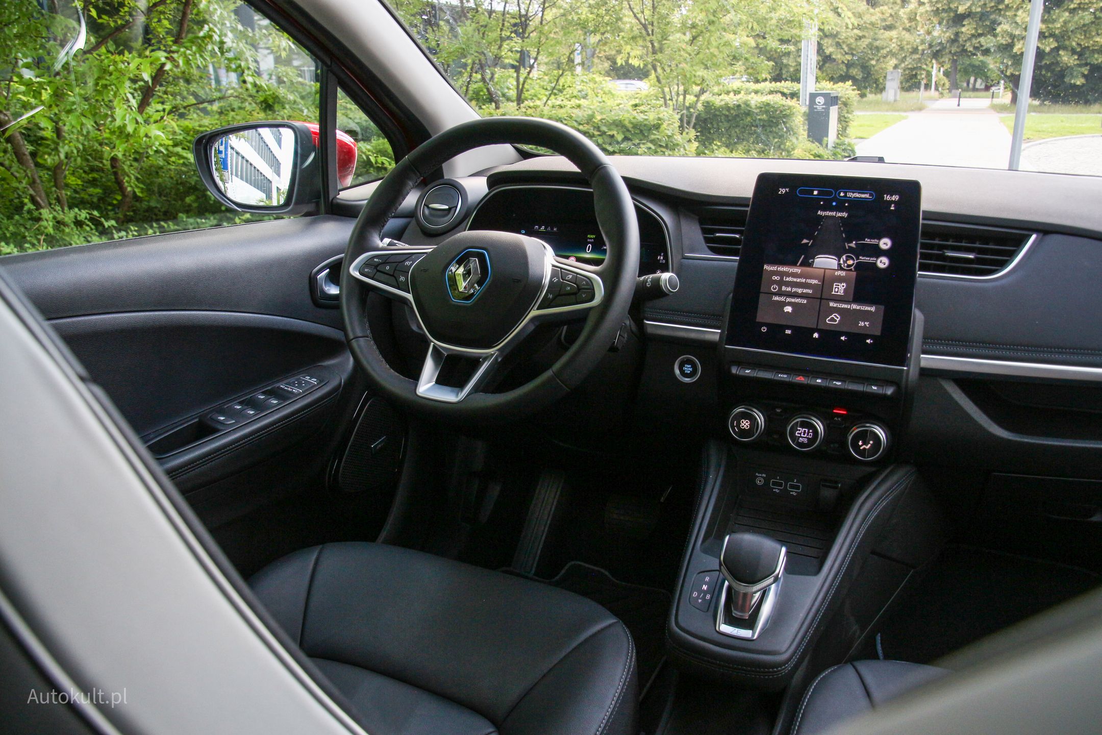 We wnętrzu Renault Zoe mogą pojawić się materiały z recyklingu