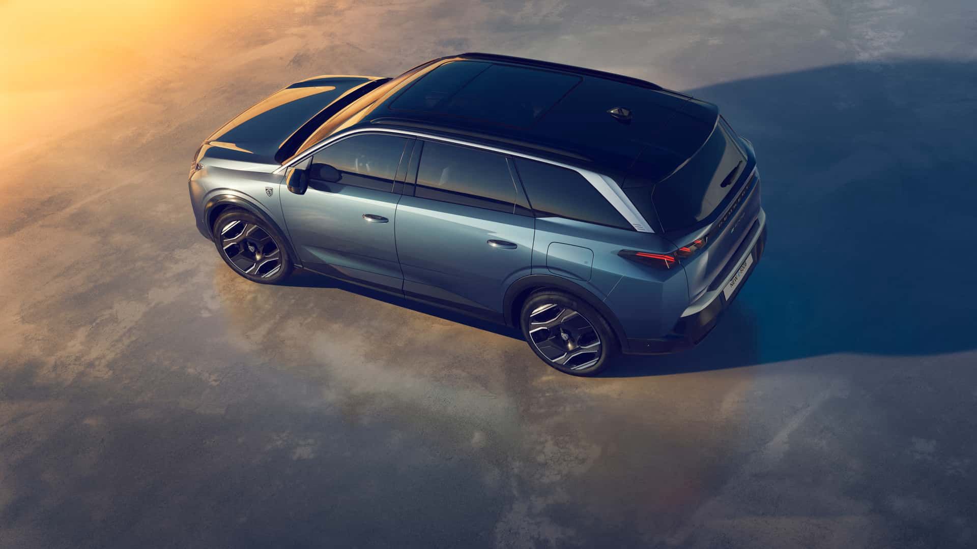 Nowy Peugeot E-5008