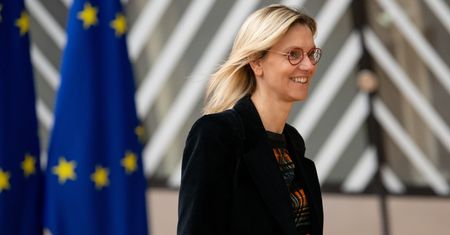 Nowy plan Messmera. Francja znów inwestuje w atom