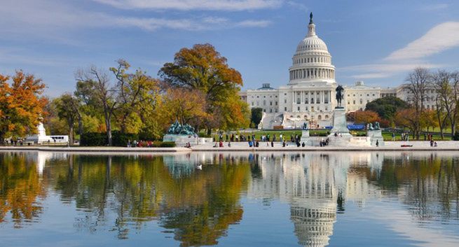 Koniec wiz do USA. „Wzrosło zainteresowanie Polaków lotami za ocean. Będzie więcej połączeń, a bilety będą tańsze”