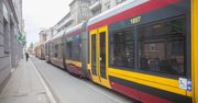 Łódź: Ul. Piotrkowska bez tramwajów. Zepsuty wagon zablokował ruch