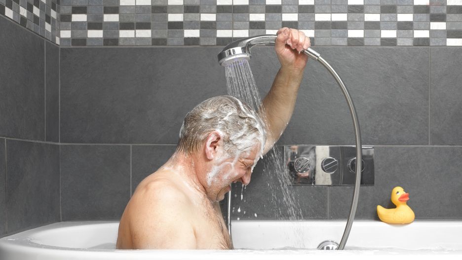 Active senior washing in bath
Peter Dazeley
freshness, hygiene, routine, washing hair, domestic bathroom