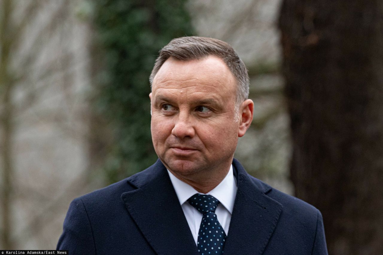 Andrzej Duda ma COVID-19. Wiadomo, jak się czuje