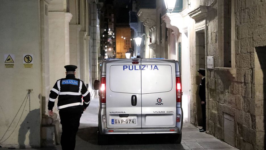 Suspect over Malta blogger Daphne Caruana Galizia murderepa08036210 A police van carrying entrepreneur Yorgen Fenech leaves at the Malta Law Courts in Valletta, Malta, 30 November 2019.
Fenech was arraigned in court and charged with complicity in the murder of journalist Daphne Caruana Galizia. He pleaded not guilty to the charge and others, which include promoting or financing a criminal organisation and conspiracy to commit a crime. If found guilty, he will face up to a lifetime in prison. Maltese authorities had arrested Yorgen Fenech on 20 November as a person of interest in investigations into the October 2017 car bomb murder of Maltese journalist Daphne Caruana Galizia.  EPA/DOMENIC AQUILINA Dostawca: PAP/EPA.DOMENIC AQUILINA