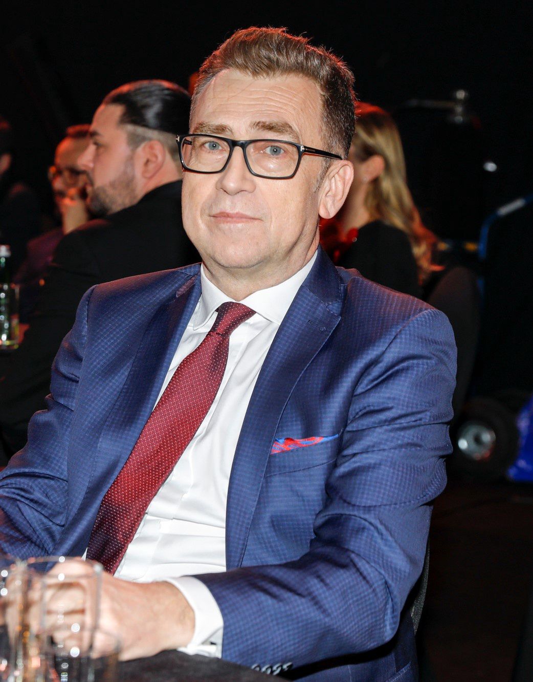 Maciej Orłoś masakruje TVP i współpracujących ze stacją artystów