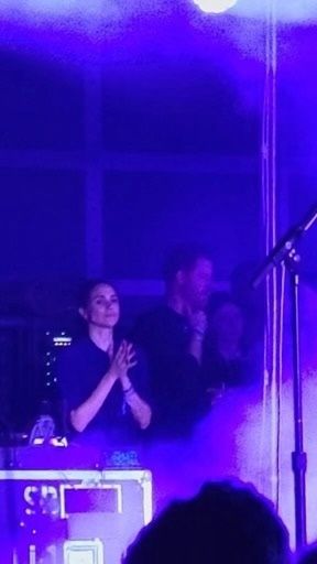 Meghan Markle i książę Harry na koncercie Jacka Johnsona