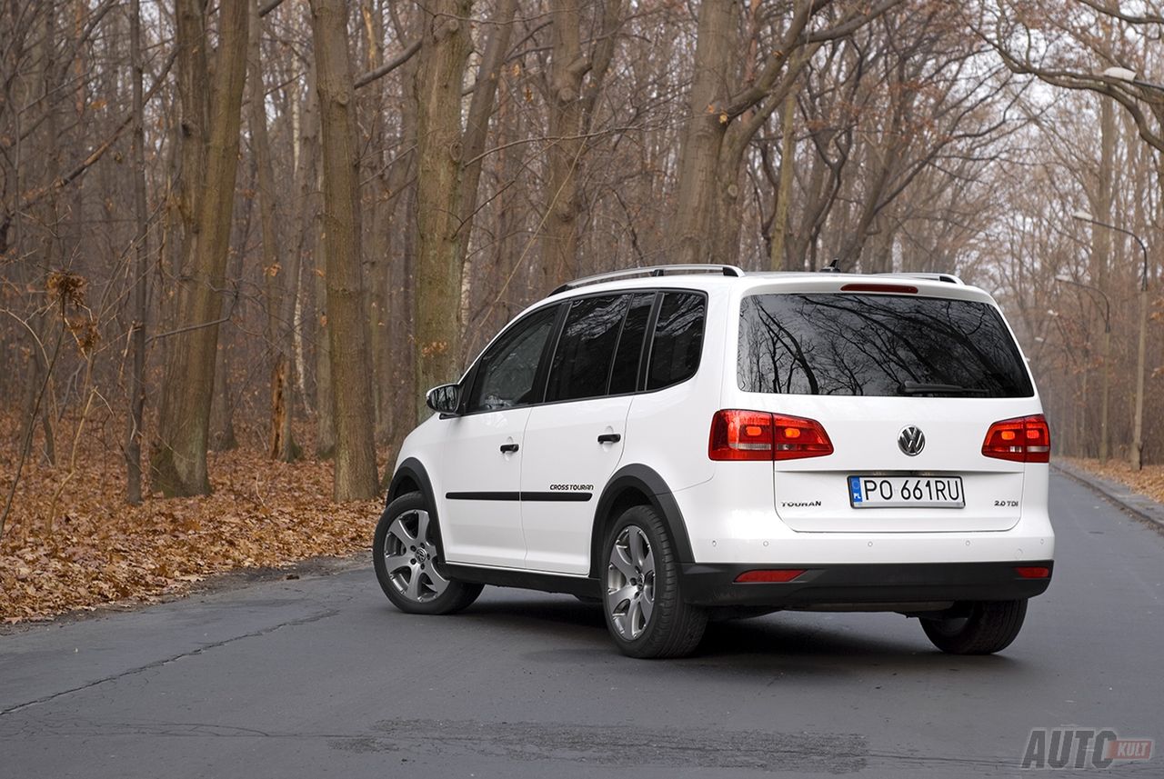 Volkswagen Cross Touran